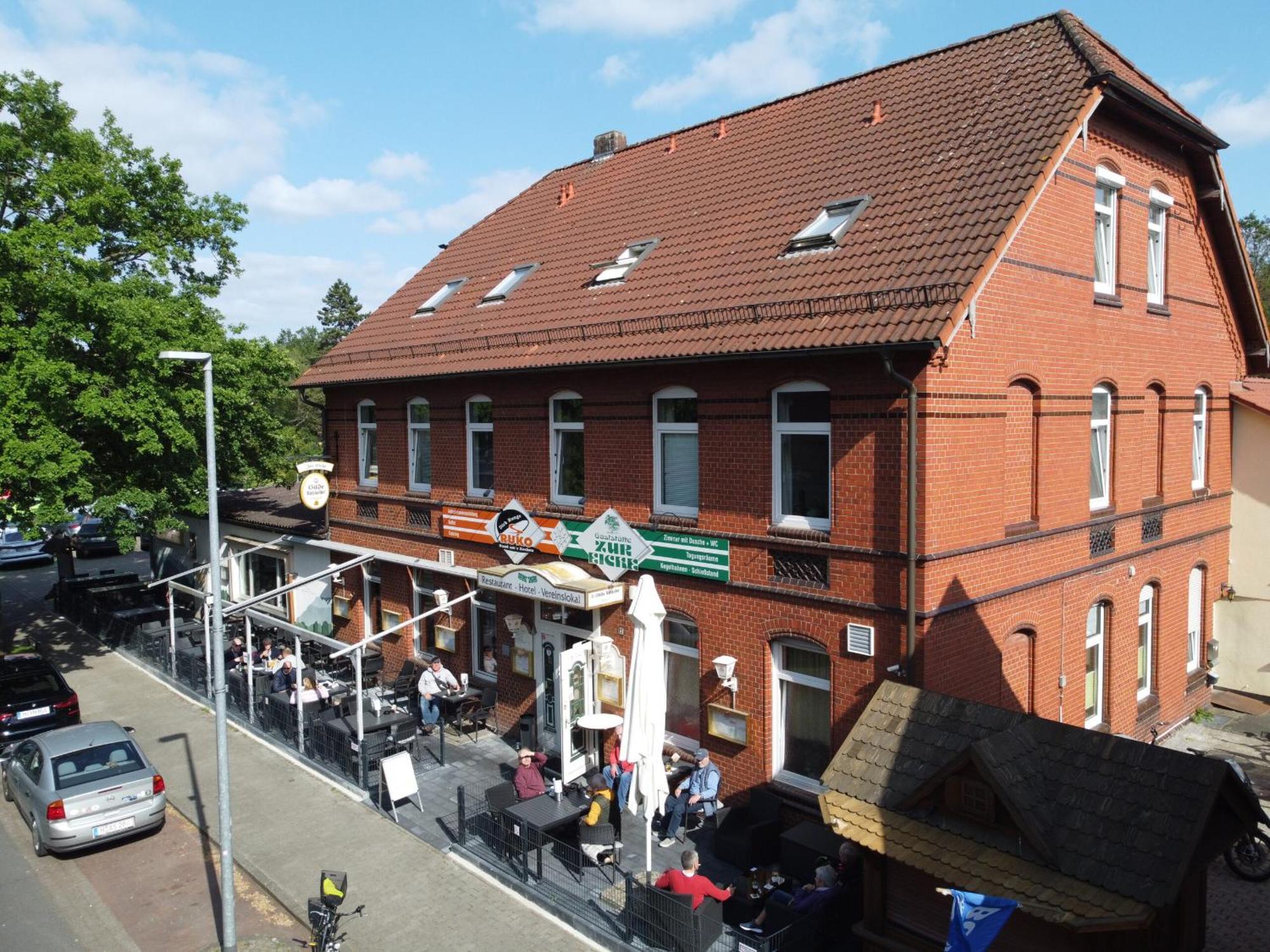 Gaststaette Zur Eiche Hotel Hannover Exterior photo